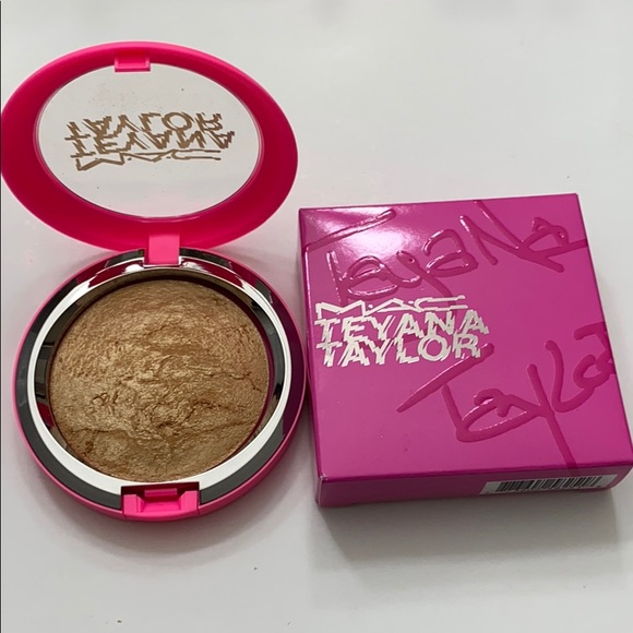 MAC Cosmetics Other - Mac Teyana Taylor Mineralize Skinfinish New in box